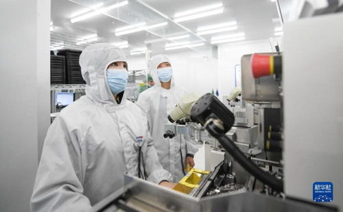 強(qiáng)信心 開新局 一家光通信企業(yè)的“出海秘籍”——以靠譜服務(wù)、技術(shù)推銷與標(biāo)準(zhǔn)開路構(gòu)建全球網(wǎng)絡(luò)技術(shù)服務(wù)新格局
